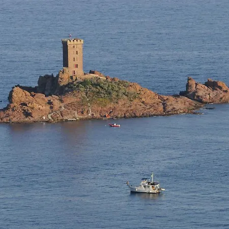 Cap Esterel Garden Flat *